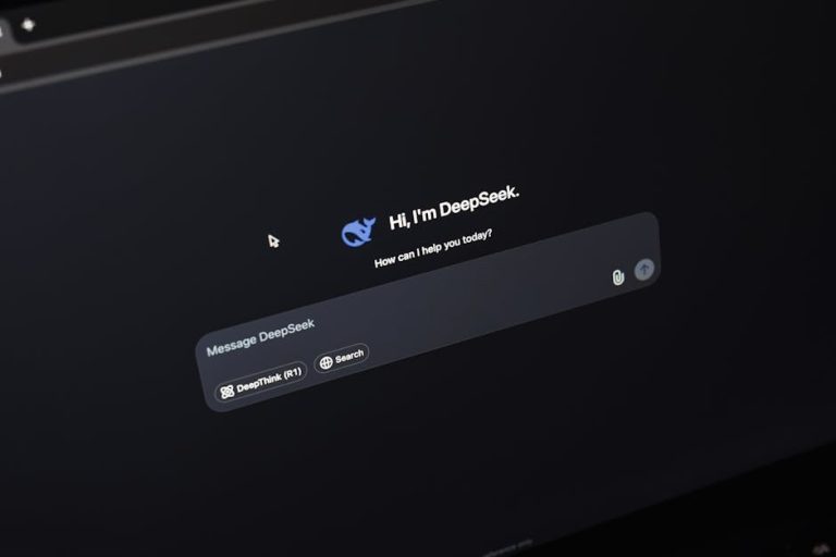 Transforming Customer Service with Effective Chat Support Solutions
